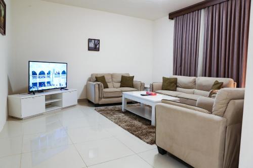 WEEKEND HOTEL & Resort