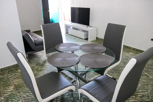 บริการและสิ่งอำนวยความสะดวก, Mavs Boutique At Ponce in พอนซ์