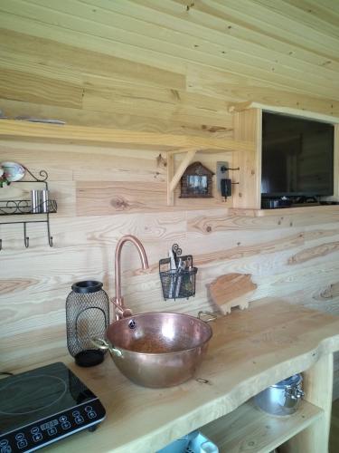 кухня, Au Paradou du Bûcheron Adults only (Au Paradou du Bucheron Adults only) in Спа
