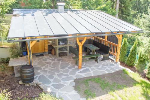 Utvendig, Chata u lesa in Prostredni Becva