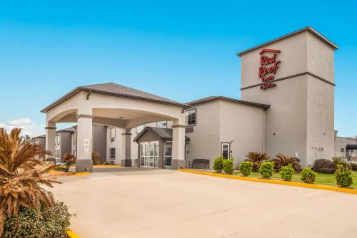 Red Roof Inn & Suites Lake Charles