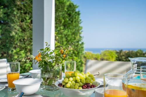 Deluxe Villa image 5