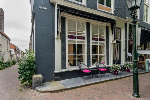 ทางเข้า, Slapen bij Van-V in ซีริกเช บินเนน เดอ เฟสเทน