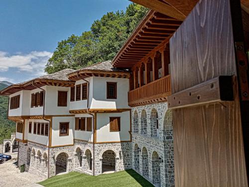 . Guest Mansion, Гостински Палат