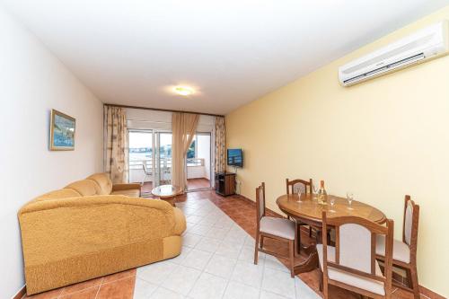 Sea View Apartments Sirena Okrug Gornji