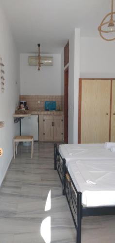 Athina Studio Apartments