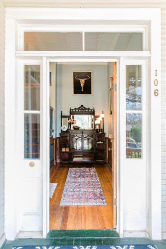 Creek Street Nagel House - image 3