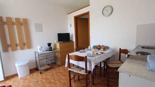 Apartment Klimno 3