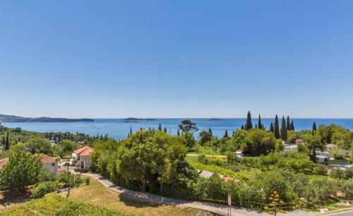 Apartments & Rooms Čakelić 4