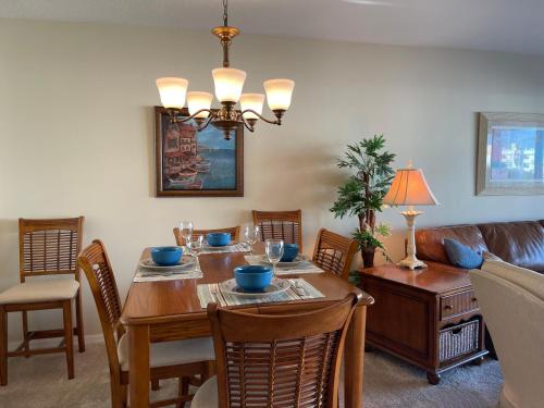 Hibiscus Pointe #553 - image 4