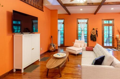 Elegant Smoky Mountains Retreat — New Listing