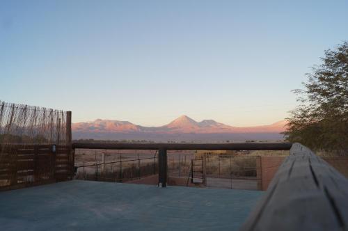 Atacama Checar, Hostal