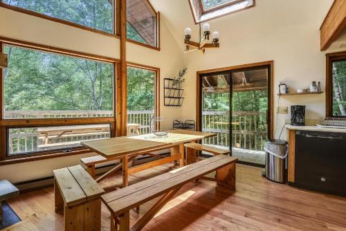 Northeast Passage Chalet - image 14
