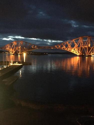 The Stag Head Hotel in Queensferry