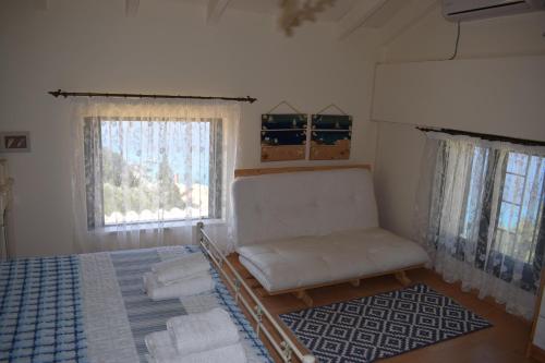 Villa Thetis with pool where the sunsets fade away
