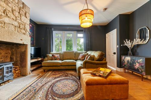 . Host & Stay - Percy Cottage