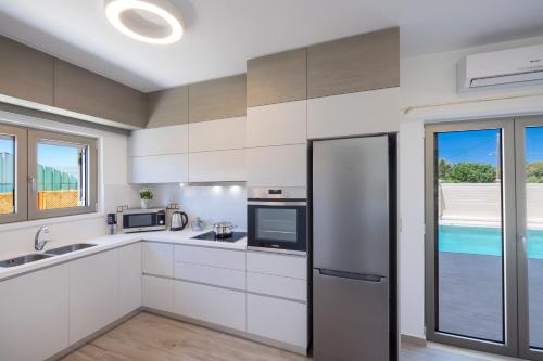 Kitchen, Villa Persephone in Voukolies
