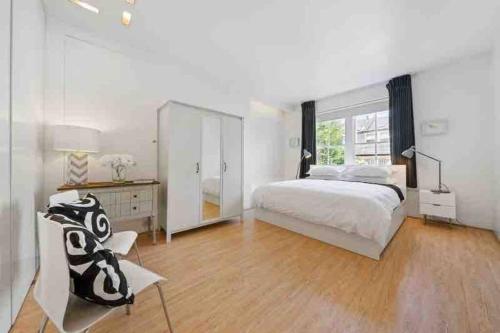 Luxury Apartment in Belsize Park London