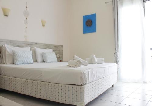 Iason Apartments - Khronia