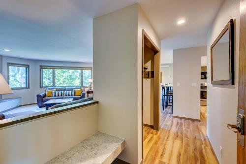 Frostfire E41 Condo - image 2