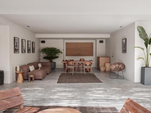 OKU Ibiza - image 14