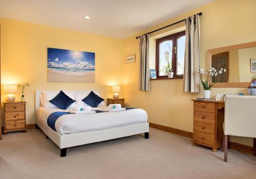 The Studio with Terrace and EV point, Callington (Foto 2)