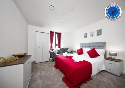 51 PERCENT OFF - LONG STAYS - PREMIUM EXECUTIVE APARTMENTS - SHERATON VIEW - CITY CENTRE - FOR FAMILIES , BUSINESS, LEISURE & RELOCATIONS - Free WiFi, Birmingham (Foto 3)