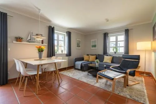 Feriendorf Rugana - Komfortplus Appartement mit 1 Schlafzimmern und Terrasse D36 in Dranske, Deutschland