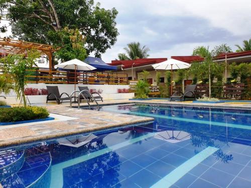 Swimming pool, Villa Susane in Balamban