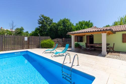 Villa Chiara with private pool