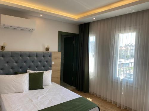Quad room, sea view