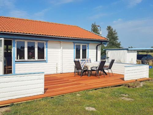 Three-Bedroom Holiday home in Rødby 11