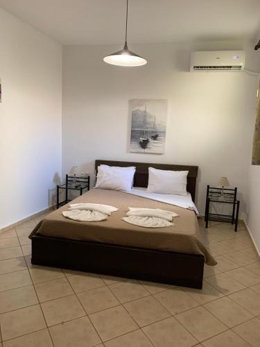  Little Yard Studios & Apartments #5 Budget Studio in Naxos Chora