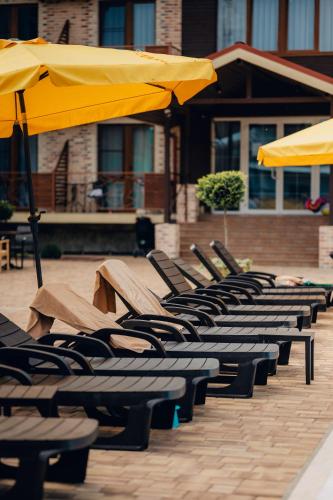 Абрикос Garden Hotel - image 12