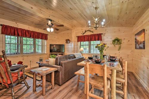 Upscale Cabin with Hot Tub and Deck in Wardensville! in Wardensville, USA