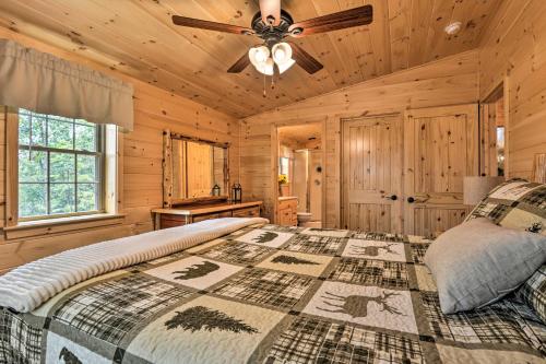 Upscale Wardensville Cabin with Deck and Hot Tub!
