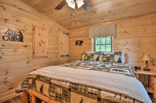 Upscale Wardensville Cabin with Deck and Hot Tub!