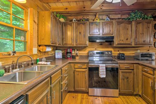 Comfy Maggie Valley Cabin on Creek with Hot Tub! - image 5