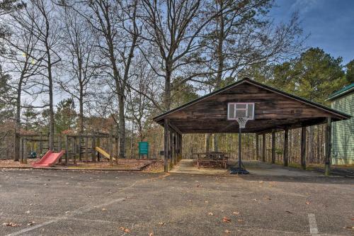 Coosawattee River Resort Home Mins from Blue Ridge - image 13