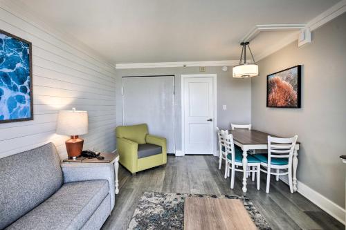 Oceanfront Myrtle Beach Condo with Resort Perks - image 4