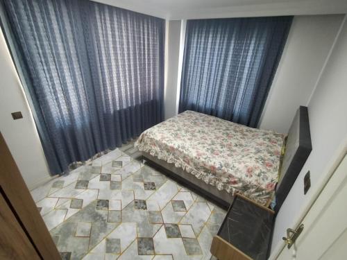 1+1 LUXURIOUS FURNISHED DAILY FLAT NEAR THE SEA IN ALANYA DAMLATAS