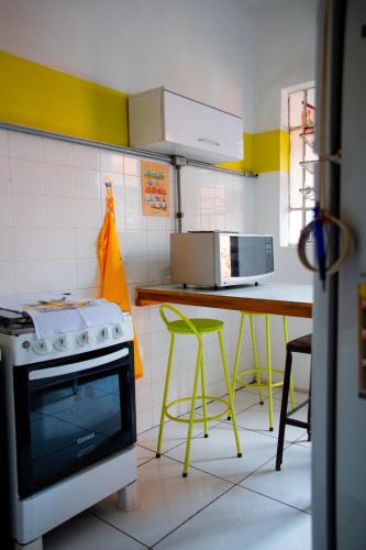 ห้องครัว, NeighborHUB hostel e coliving in มูกา