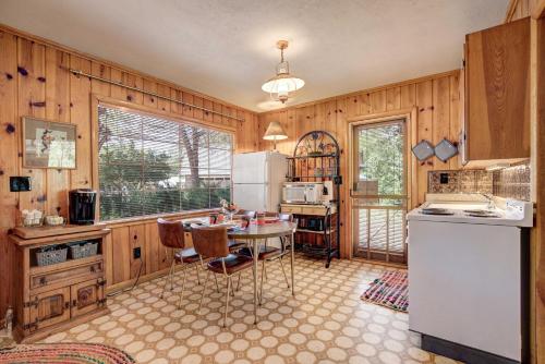 Tonto Natl Forest Riverside Cabin! - image 10