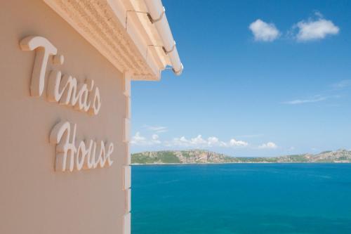 전망, Tina's House in 펠로폰네스