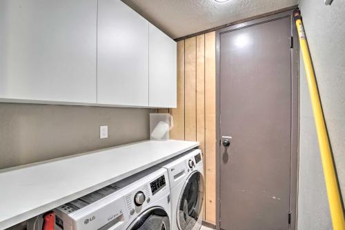 Luxury Tahoe Condo Less Than 1 Mi to Heavenly Lifts!