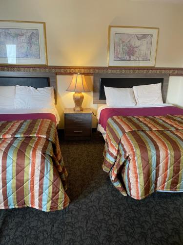 Scottish Inn Near the Falls and Casino – Niagara Falls, ON