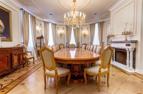 Luxury Mansion minutes from NYC - image 9