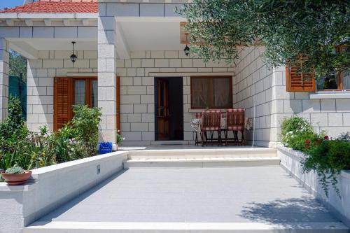 Apartments by the sea Lumbarda, Korcula - 3554