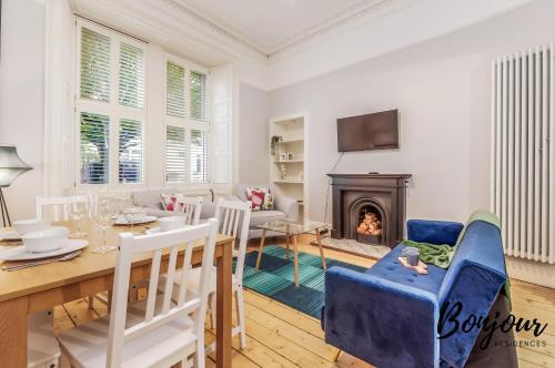 Main Door 3BR-3BA Leith Walk - Parking & Garden by Bonjour Residences Edinburgh - image 5