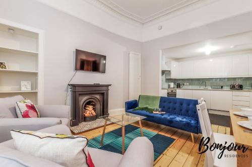 Main Door 3BR-3BA Leith Walk - Parking & Garden by Bonjour Residences Edinburgh - image 11